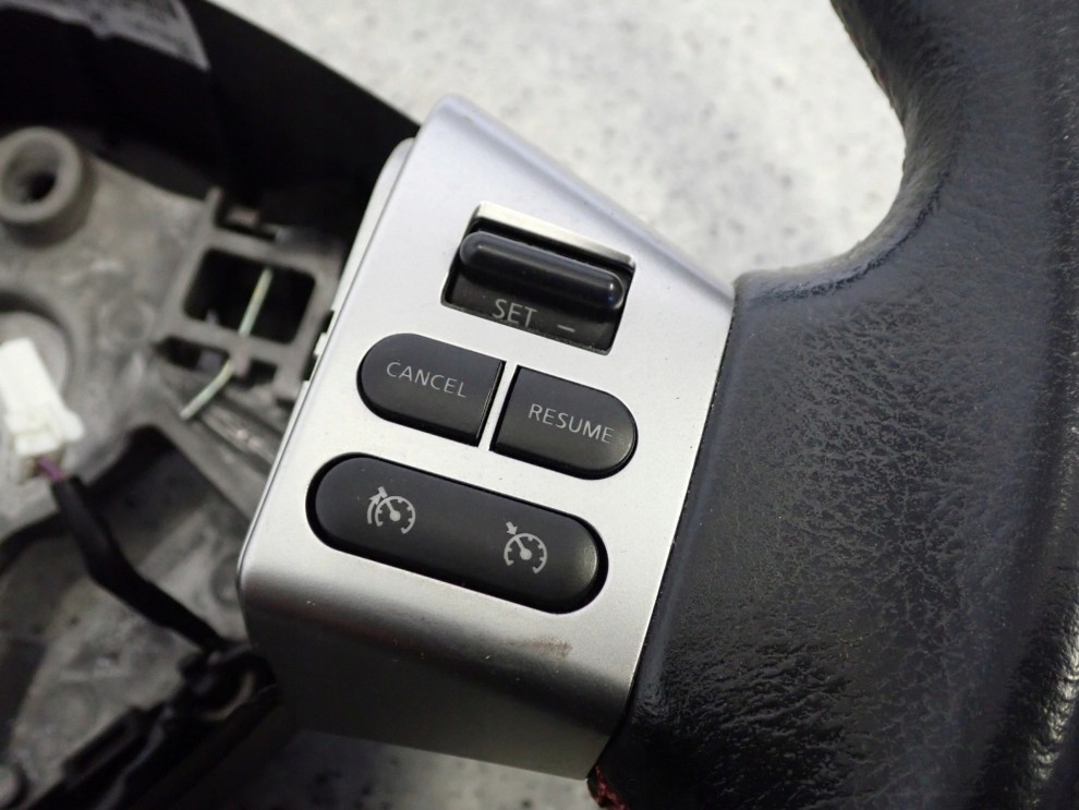 NISSAN NOTE E11 06-12 KIEROWNICA KOŁO KIEROWNICY MULTIFUNKCYJNA 4/9