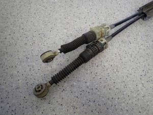 NISSAN NOTE E11 LINKI ZMIANY BIEGÓW LEWAREK GAŁKA 2/5 MINIATURA