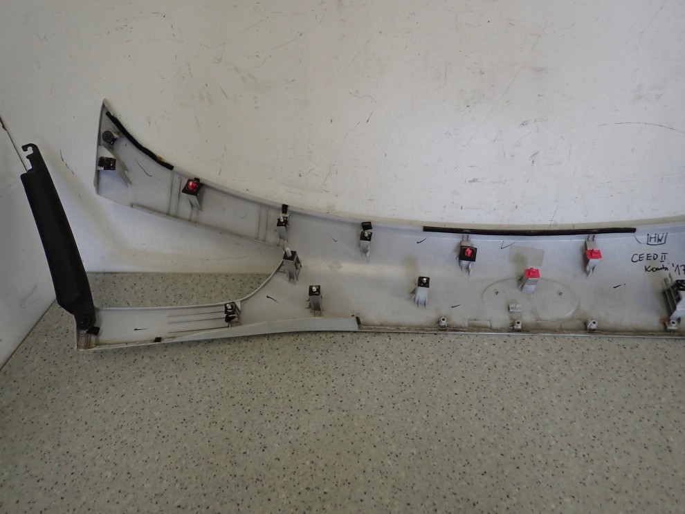 KIA CEED II KOMBI SW 12-17 BLENDA NAKŁADKA LISTWA KLAPY HW 6/10