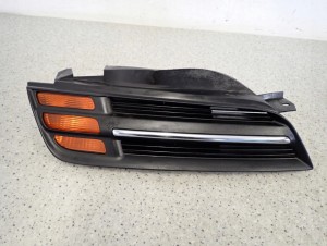 NISSAN MICRA K12 02-04 ATRAPA GRILL PRAWA