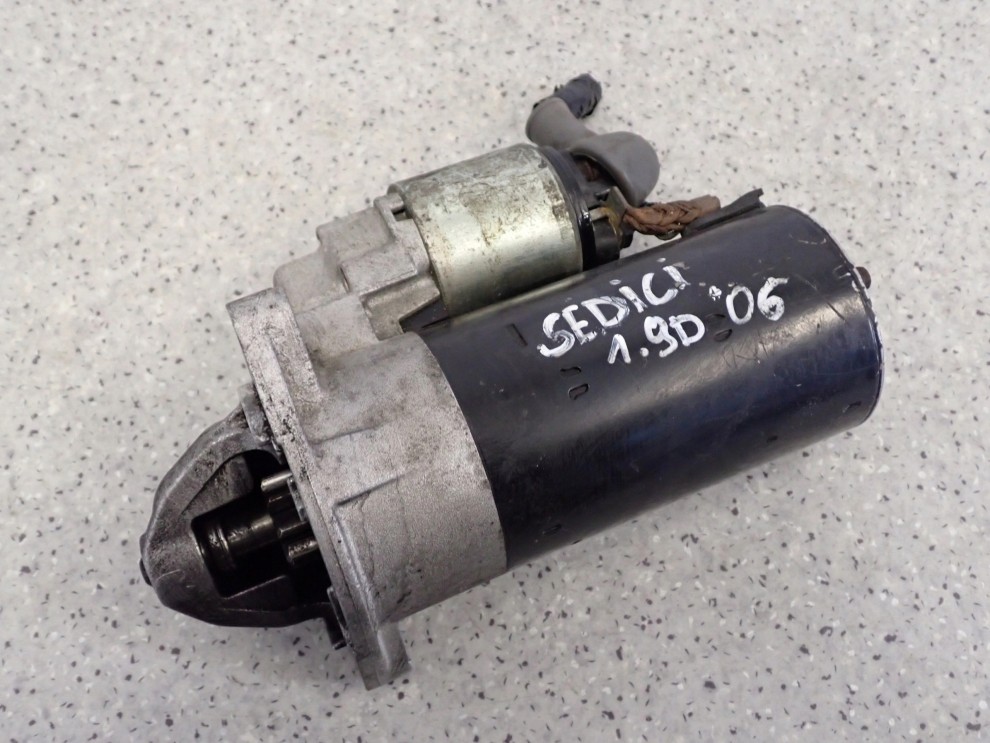 SUZUKI SX4 SEDICI 06- 1.9 DDIS DIESEL ROZRUSZNIK 1/3