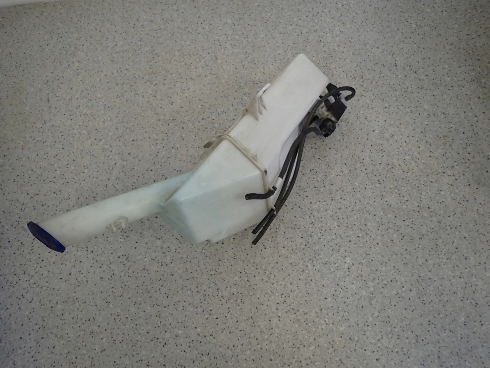 HYUNDAI IX20 09- ZBIORNICZEK SPRYSKIWACZY SPRYSKU 5/6