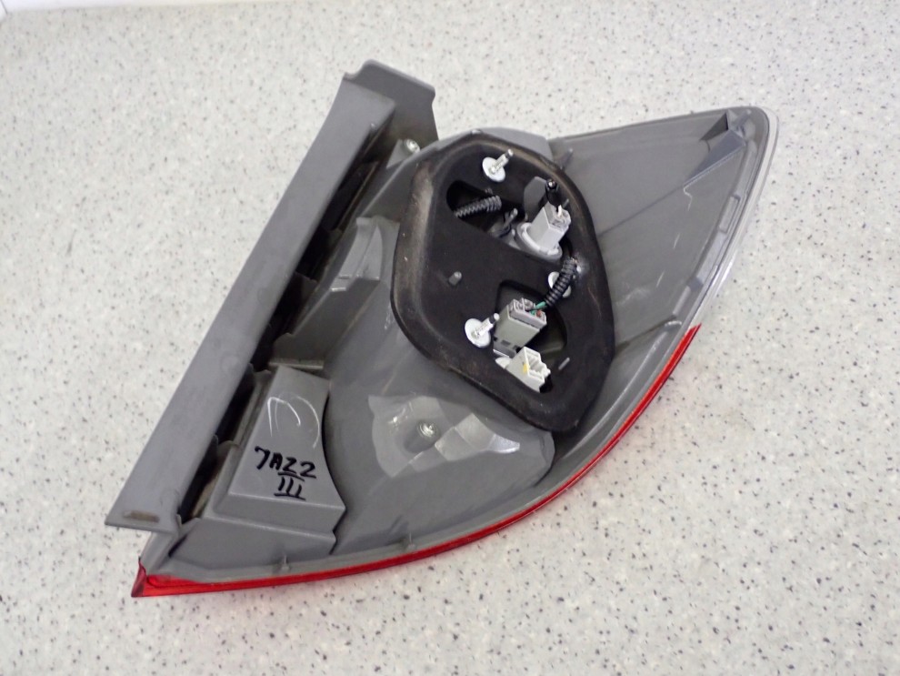 HONDA JAZZ III 08-11 LAMPA TYLNA LEWA EUROPA 5/7