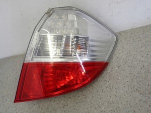 HONDA JAZZ III 08-11 LAMPA TYLNA PRAWA EUROPA 1/7 MINIATURA
