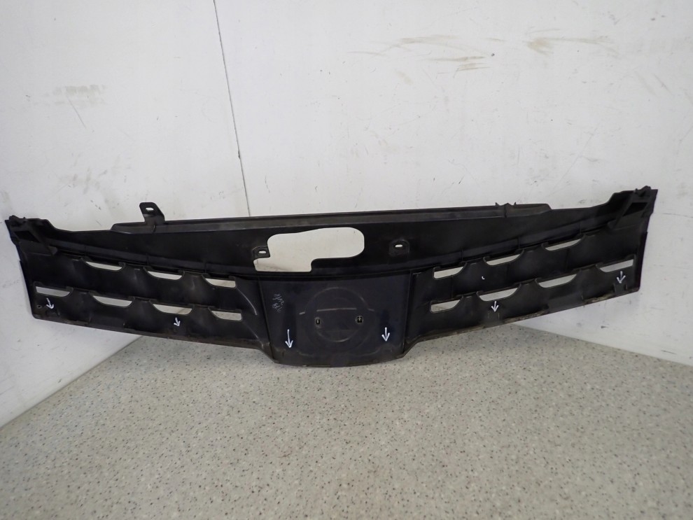 NISSAN NOTE 06-09 ATRAPA PRZEDNIA GRILL 6/9
