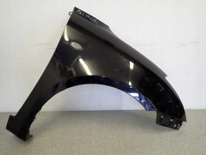 SUZUKI SWIFT MK6 05-09 BŁOTNIK PRZEDNI PRAWY ZCE