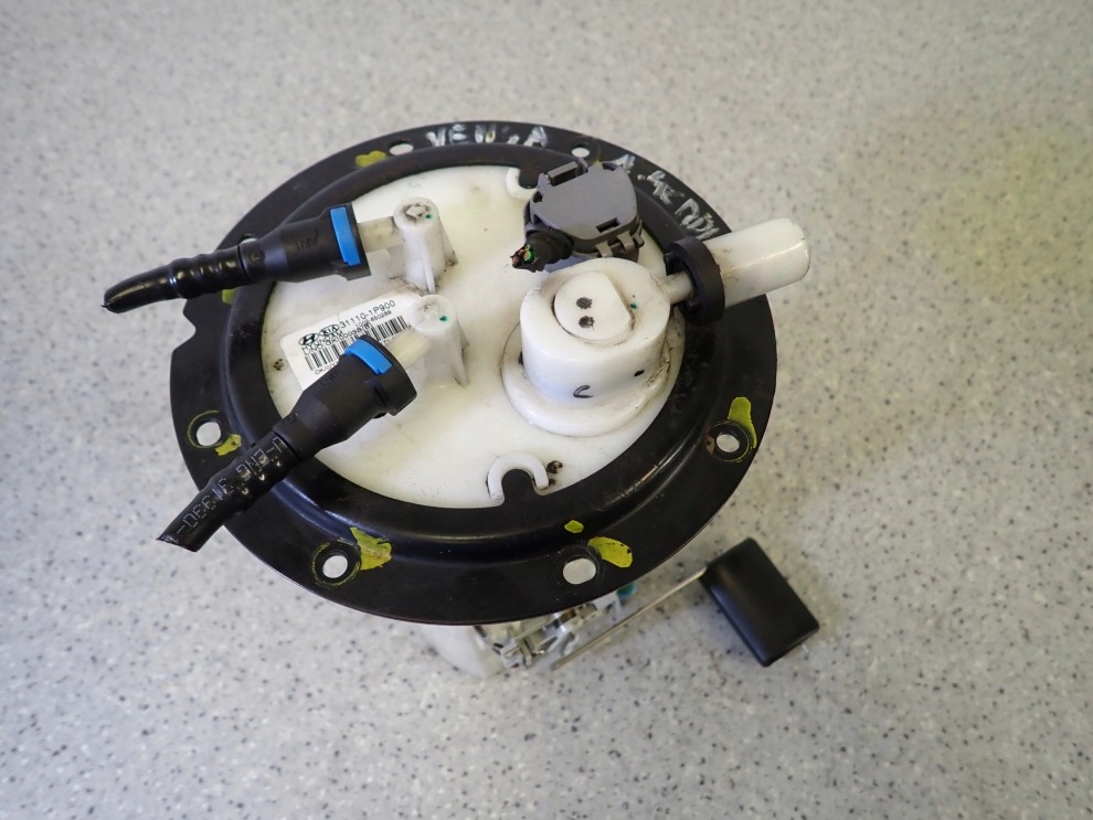 KIA VENGA 1.4 CRDI 09- CZUJNIK POZIOMU PALIWA 1/5