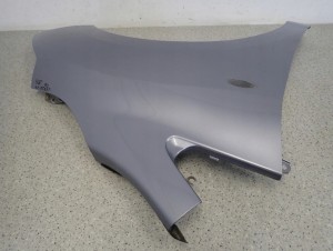 TOYOTA VERSO 09-13 BŁOTNIK PRZEDNI PRAWY 8T4 10/11 MINIATURA