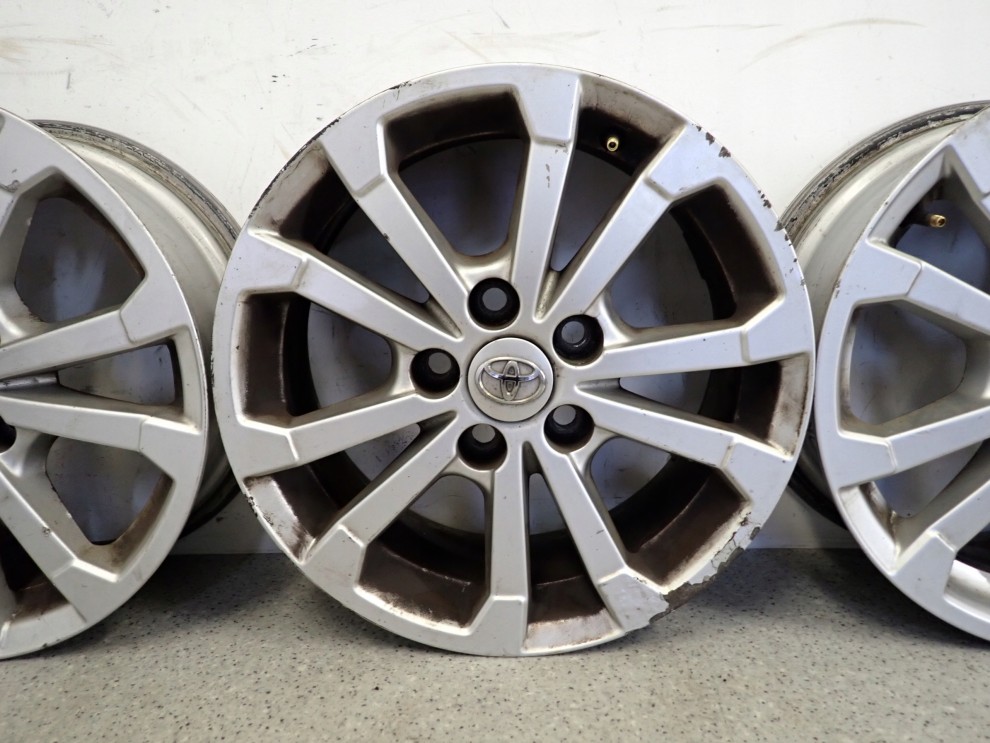 TOYOTA VERSO 09-13 FELGI ALUMINIOWE ALUFELGI 4/9