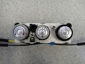 MITSUBISHI COLT 04-08 PANEL STEROWANIA NAWIEWEM