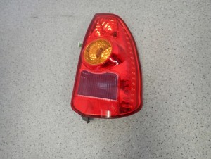 MITSUBISHI SPACE STAR 03- LAMPA TYLNA PRAWA LIFT